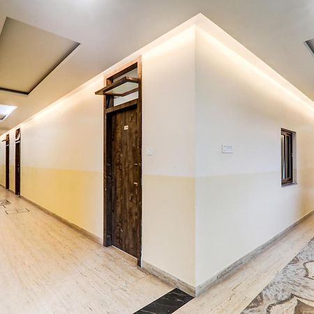 Oyo Hotel Umrao Патна Экстерьер фото